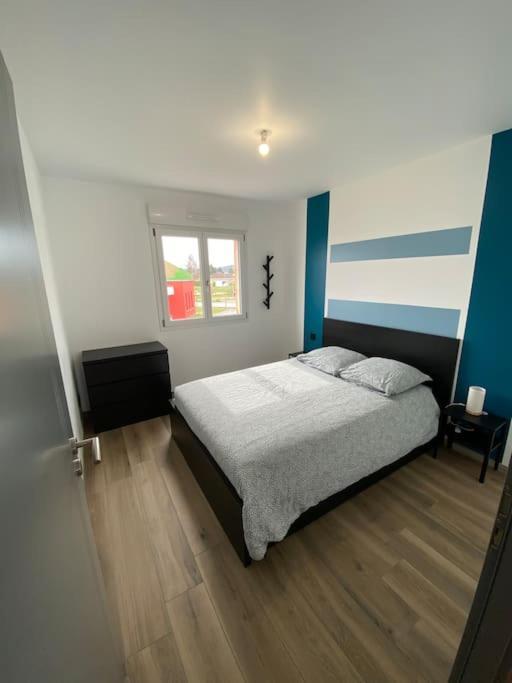 Appartement Climatise Charmes  Buitenkant foto